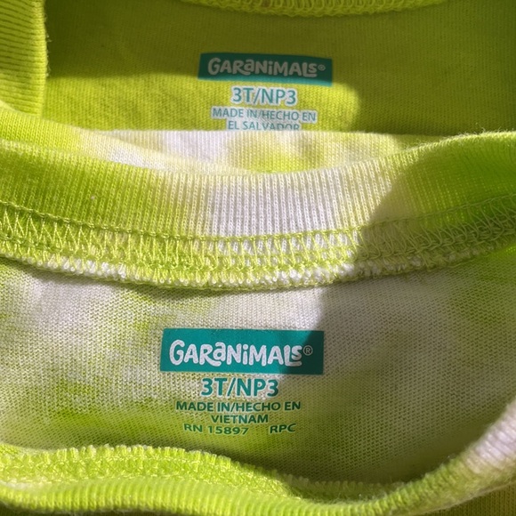 Set of two short shirts and one short pants - 3T - Picture 11 of 14